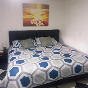 Hotel Boutique Mendoza - Cerca Aeropuerto El Dorado Bogotá